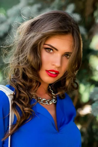 Rencontre femme russe et ukrainienne - femmes slaves élégantes et cultivées